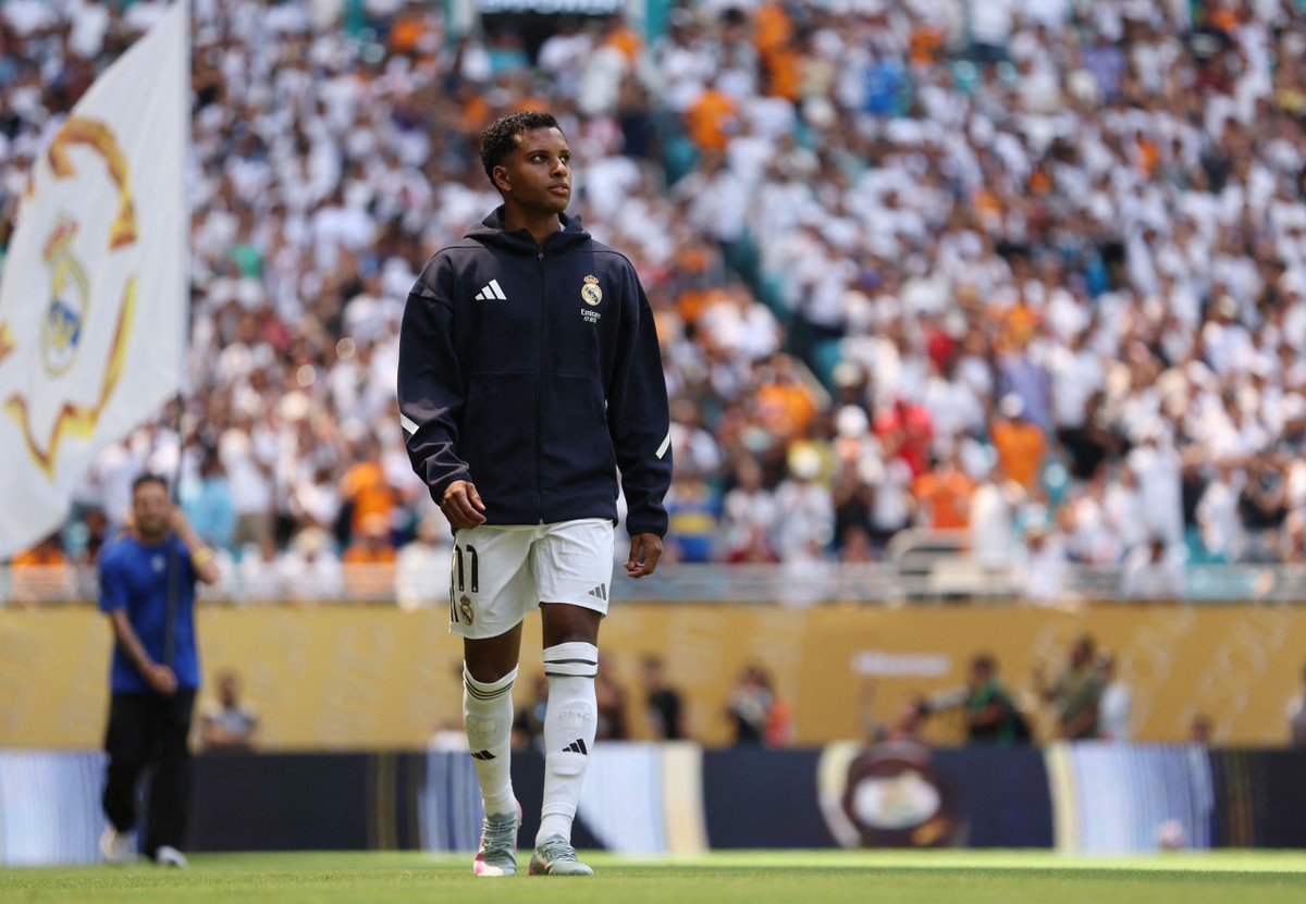 Rodrygo enfrenta dilema tático no Real Madrid e se vê em armadilha de utilidade