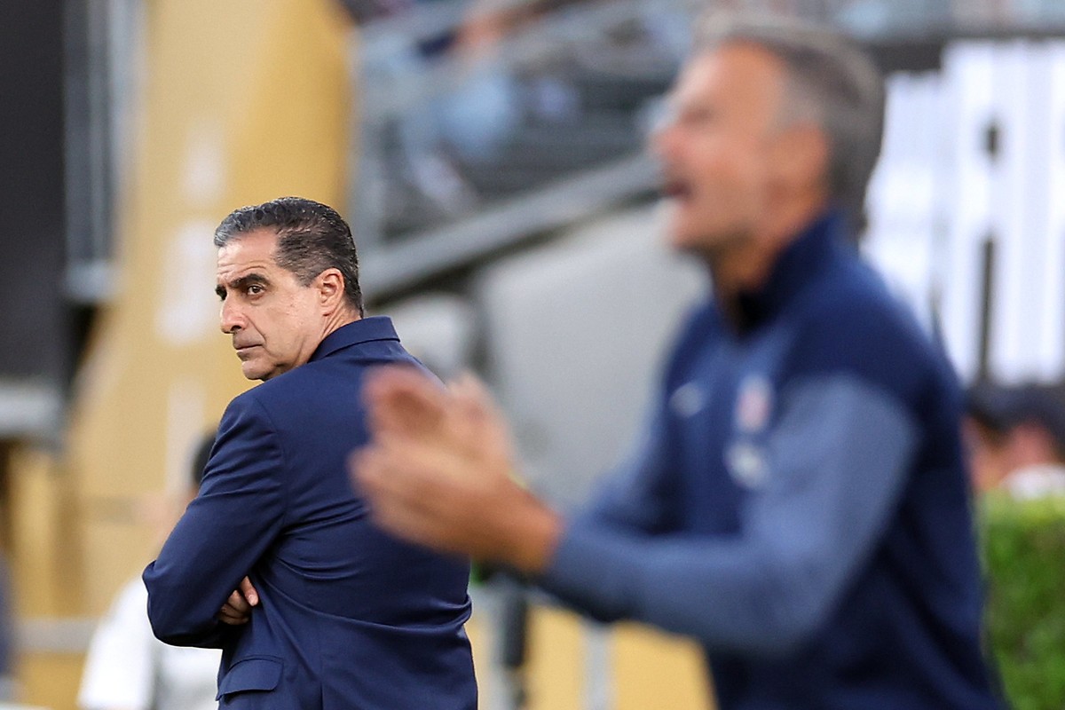 Renato Paiva revela como derrotar o PSG na Copa do Mundo de Clubes