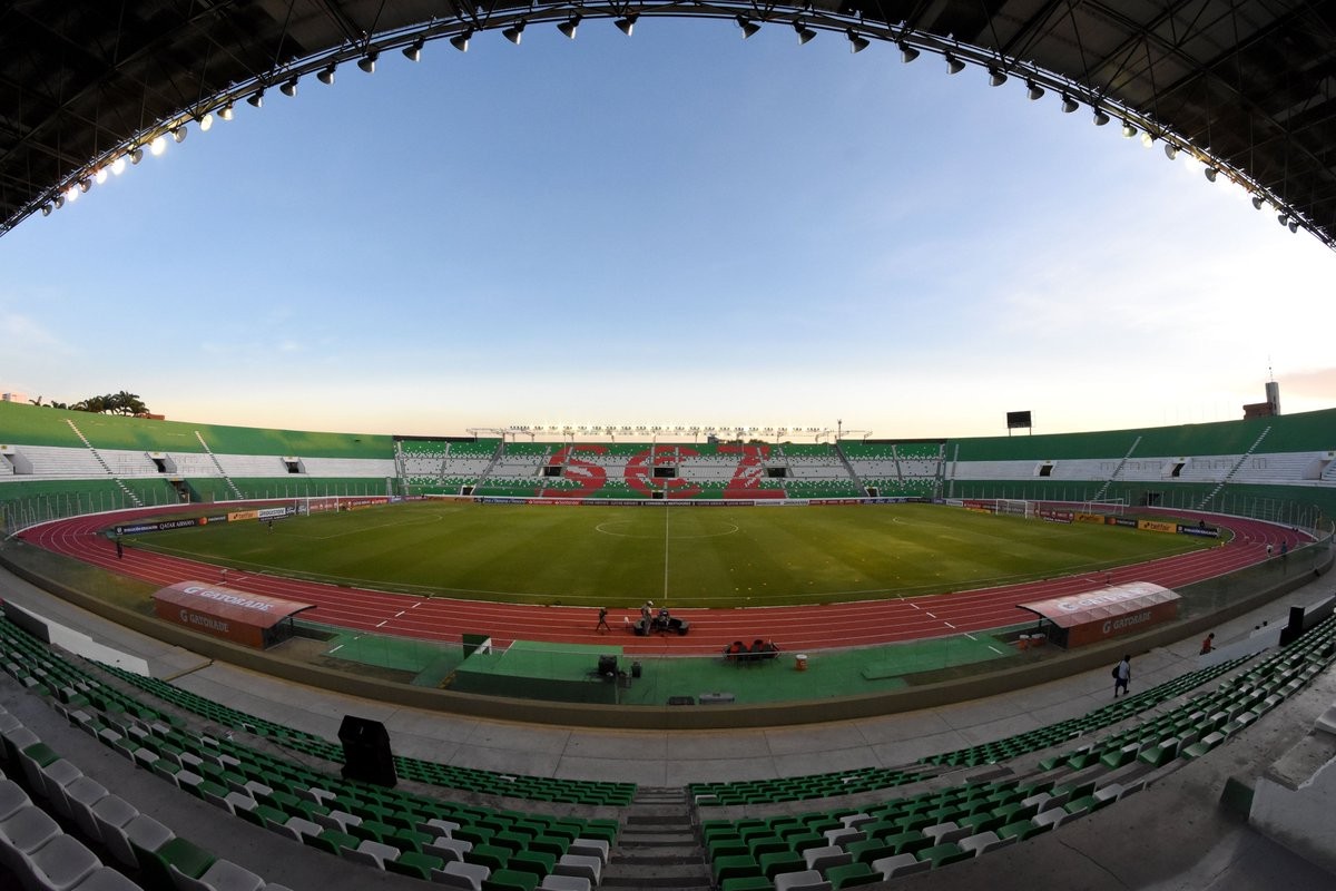 Conmebol alerta sobre prazo crítico devido a atrasos nas obras da final da Sul-Americana