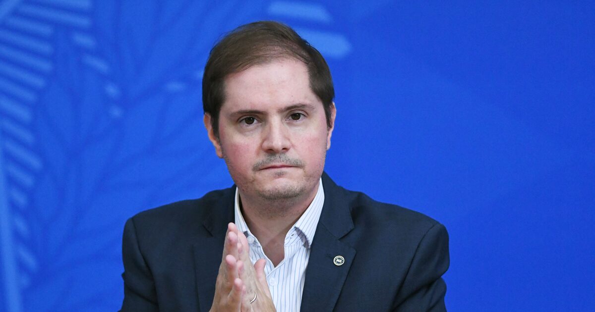 Bolsonaro consulta ex-advogado-geral da União sobre reverter vitória de Lula