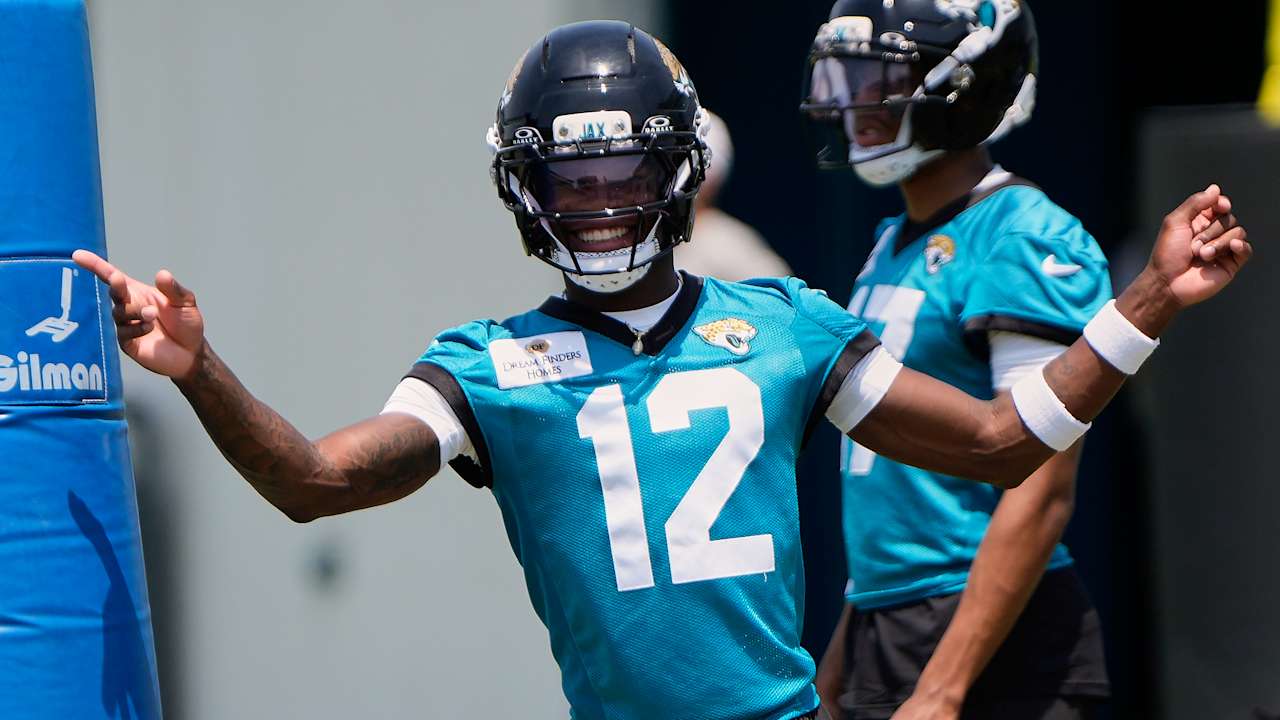 Travis Hunter brilha em treino e impressiona como defensor no Jacksonville Jaguars
