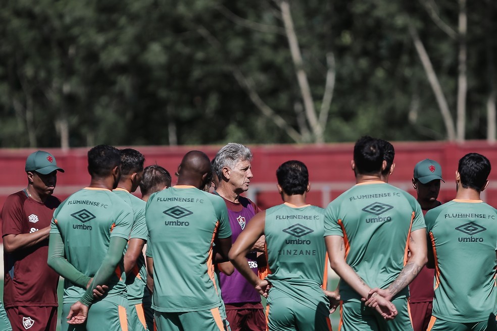 Renato Gaúcho vai ficar no Rio de Janeiro com time titular (Foto: LUCAS MERÇON / FLUMINENSE F.C.)