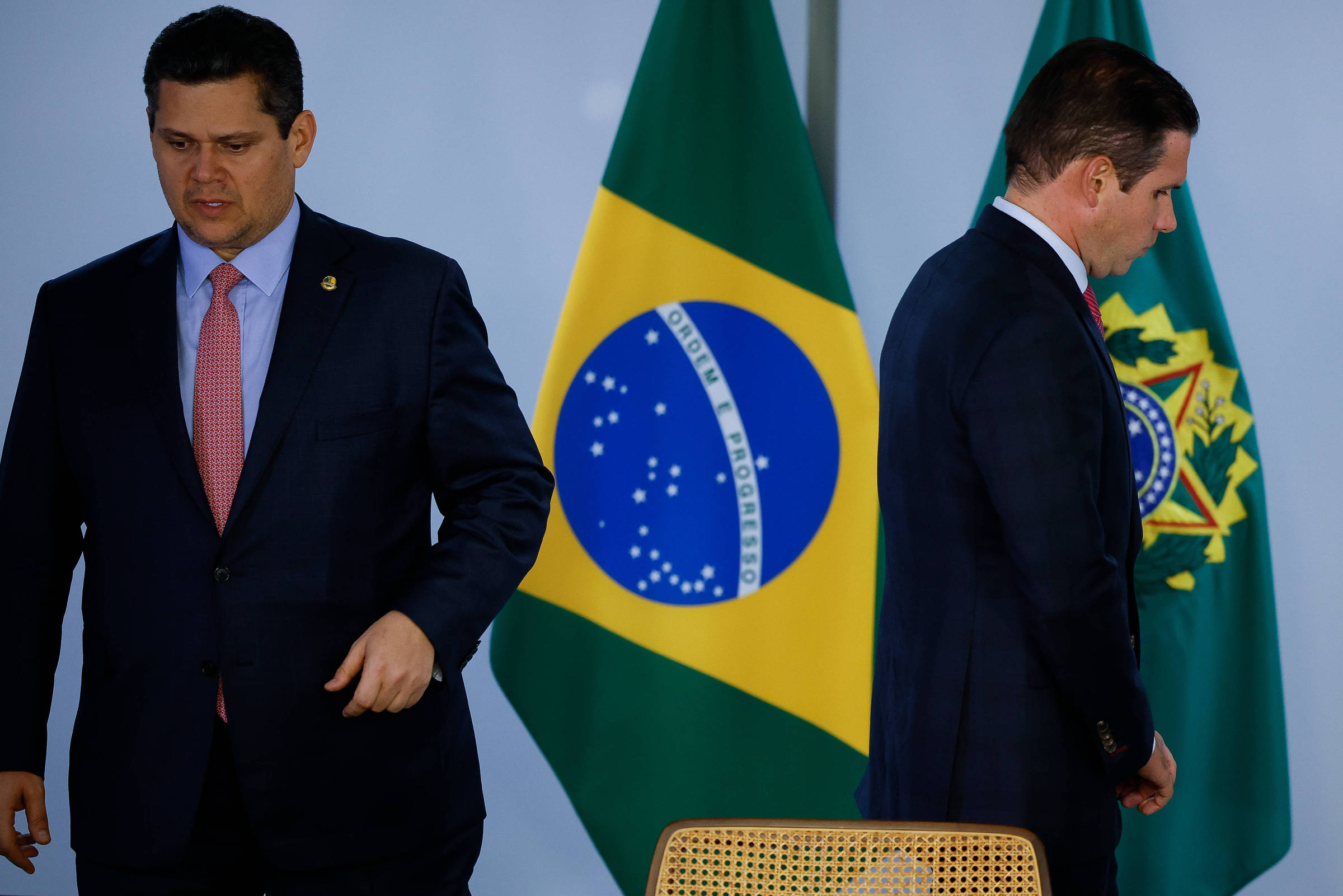 Alcolumbre e Motta criticam STF ao discutir emendas parlamentares com Dino