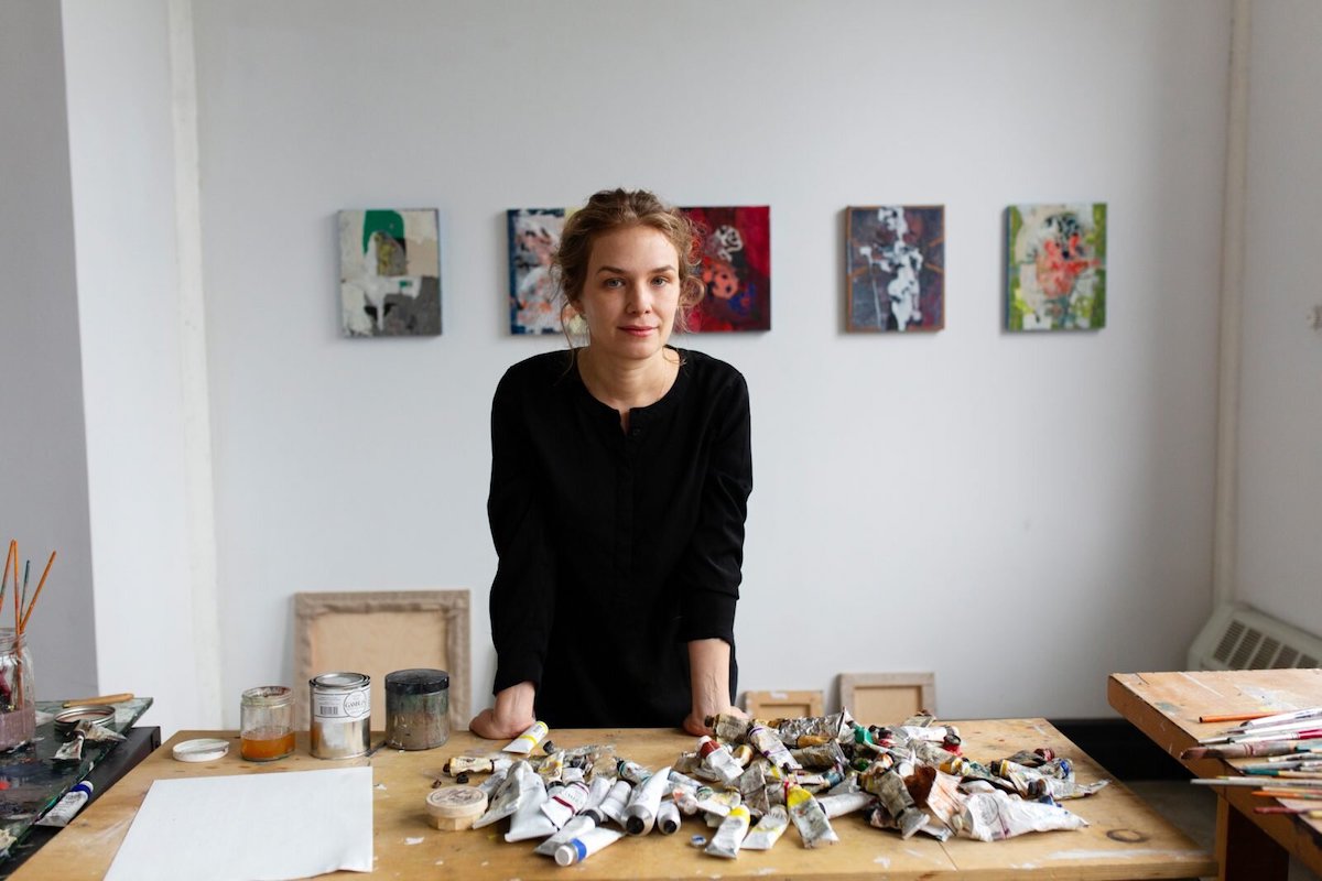 Artista Lumin Wakoa, que transformou sua visão através da pintura, morre aos 43 anos