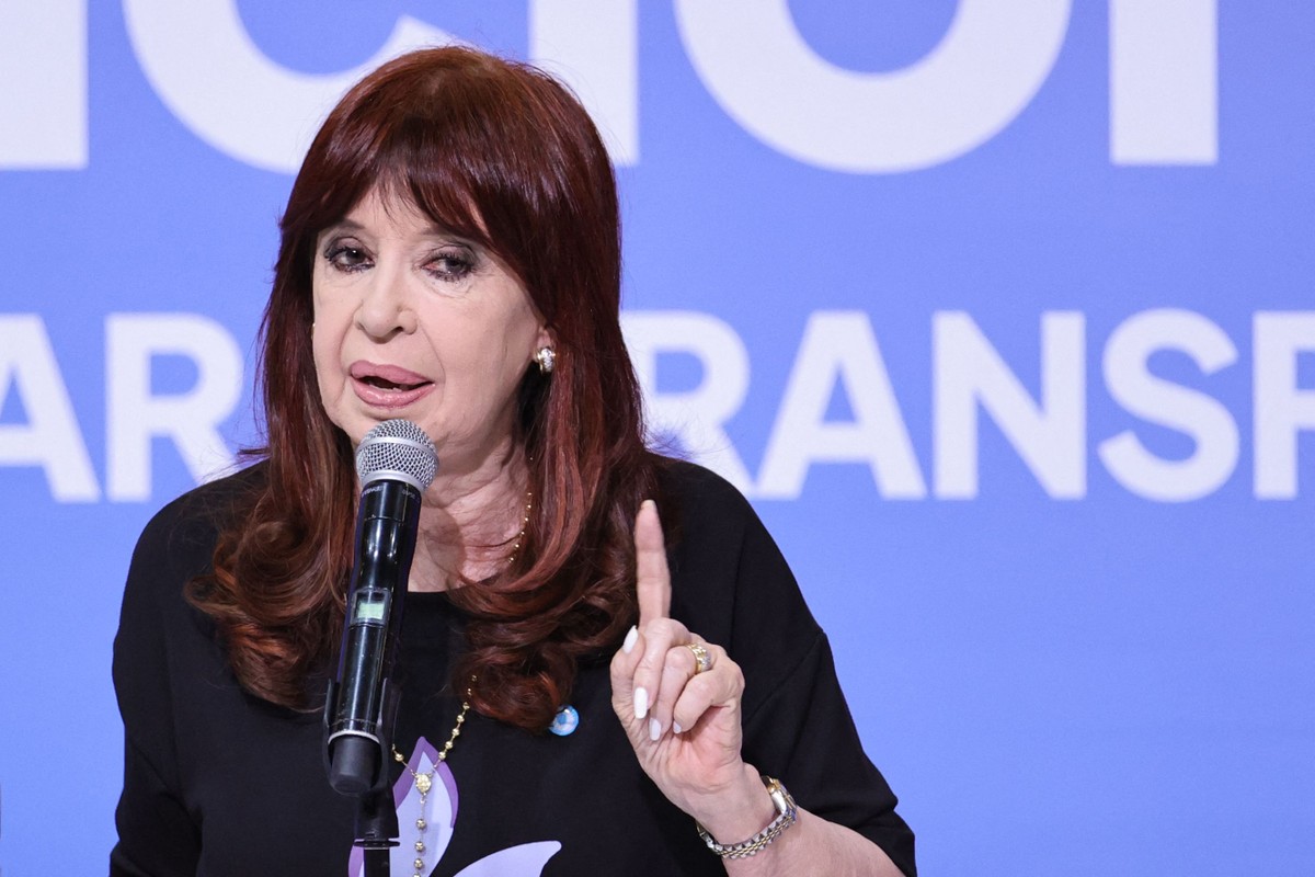 Justiça argentina cobra R$ 3 bilhões de Cristina Kirchner e mais oito condenados