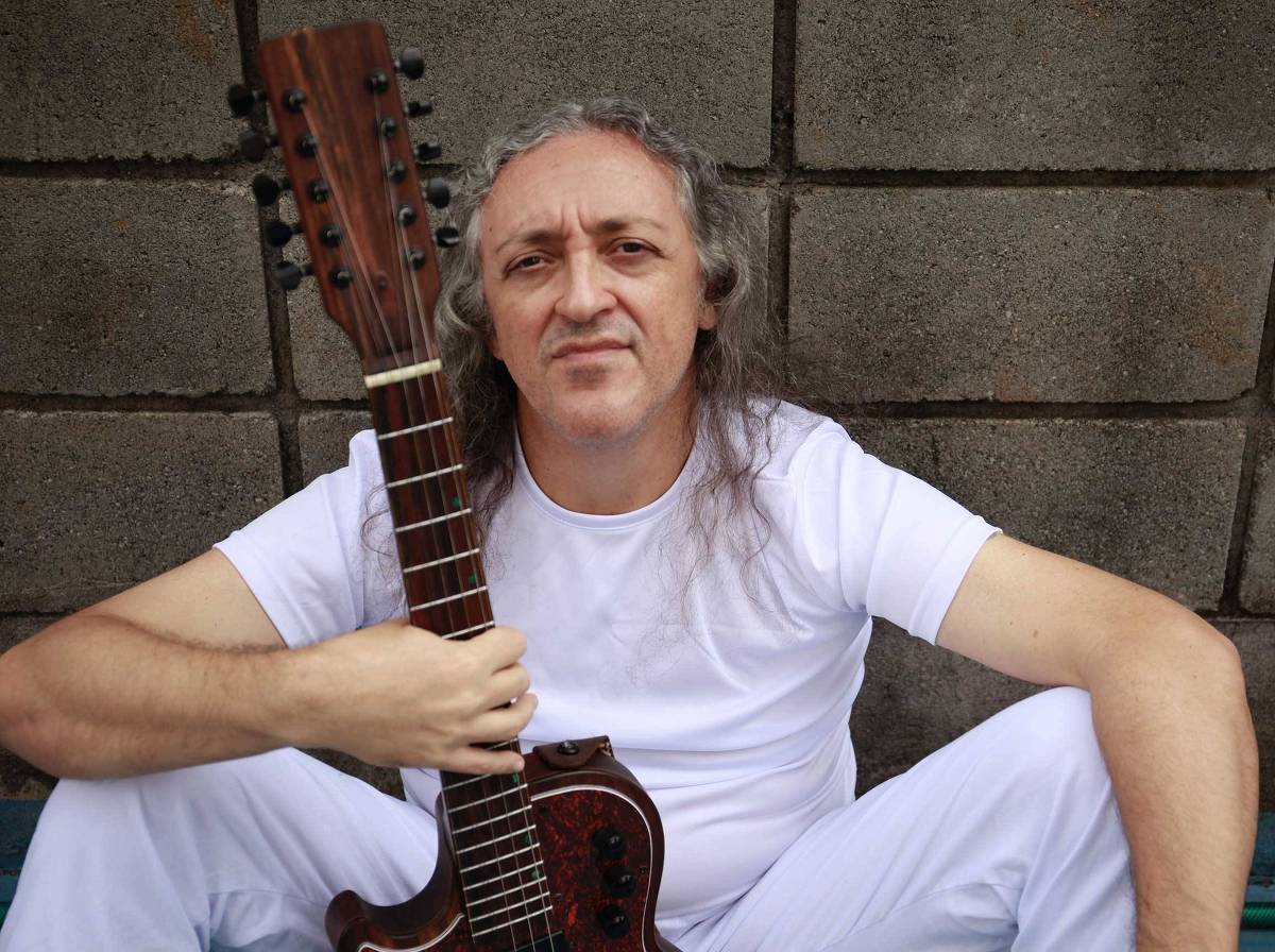 Violeiro de São Paulo apresenta 'Cristalino' e reafirma sua inovação musical