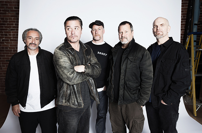 Mike Bordin revela que Mike Patton está 'inapto' e 'indisposto' a voltar aos palcos com Faith No More
