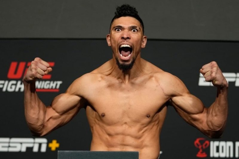 J. Walker em pesagem para o UFC Las Vegas 48 (Foto: Reprodução/Instagram)
