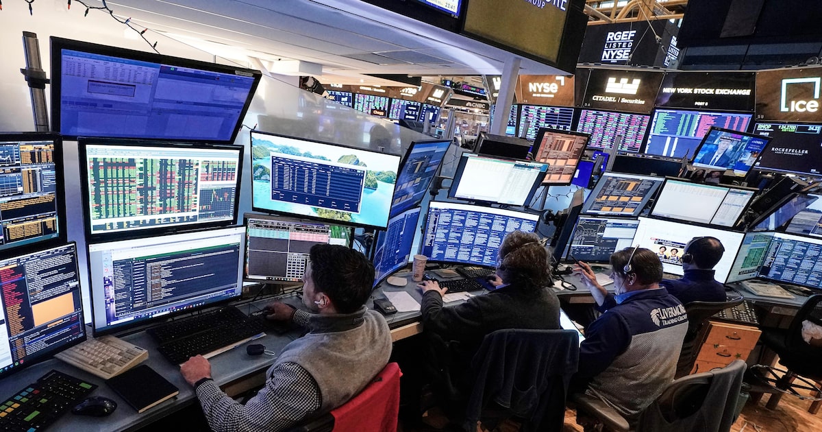 No primeiro trimestre, só ocorreram 18 ofertas públicas de ações de empresas pertencentes a fundos de private equity no mundo (Foto: Richard Drew/AP)
