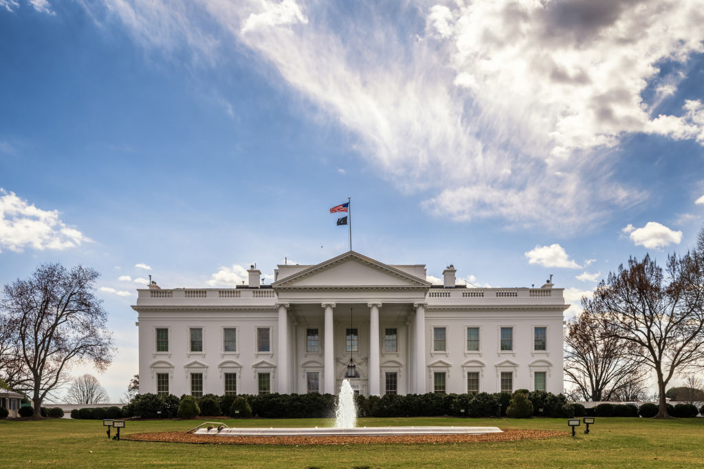 A Casa Branca. Getty Images (Foto: Getty Images)  
A Casa Branca. Getty Images (Foto: Getty Images)  
O edifício da NEH em Washington, D.C. Foto Kayla Bartkowski/Getty Images (Foto: Kayla Bartkowski/Getty Images)