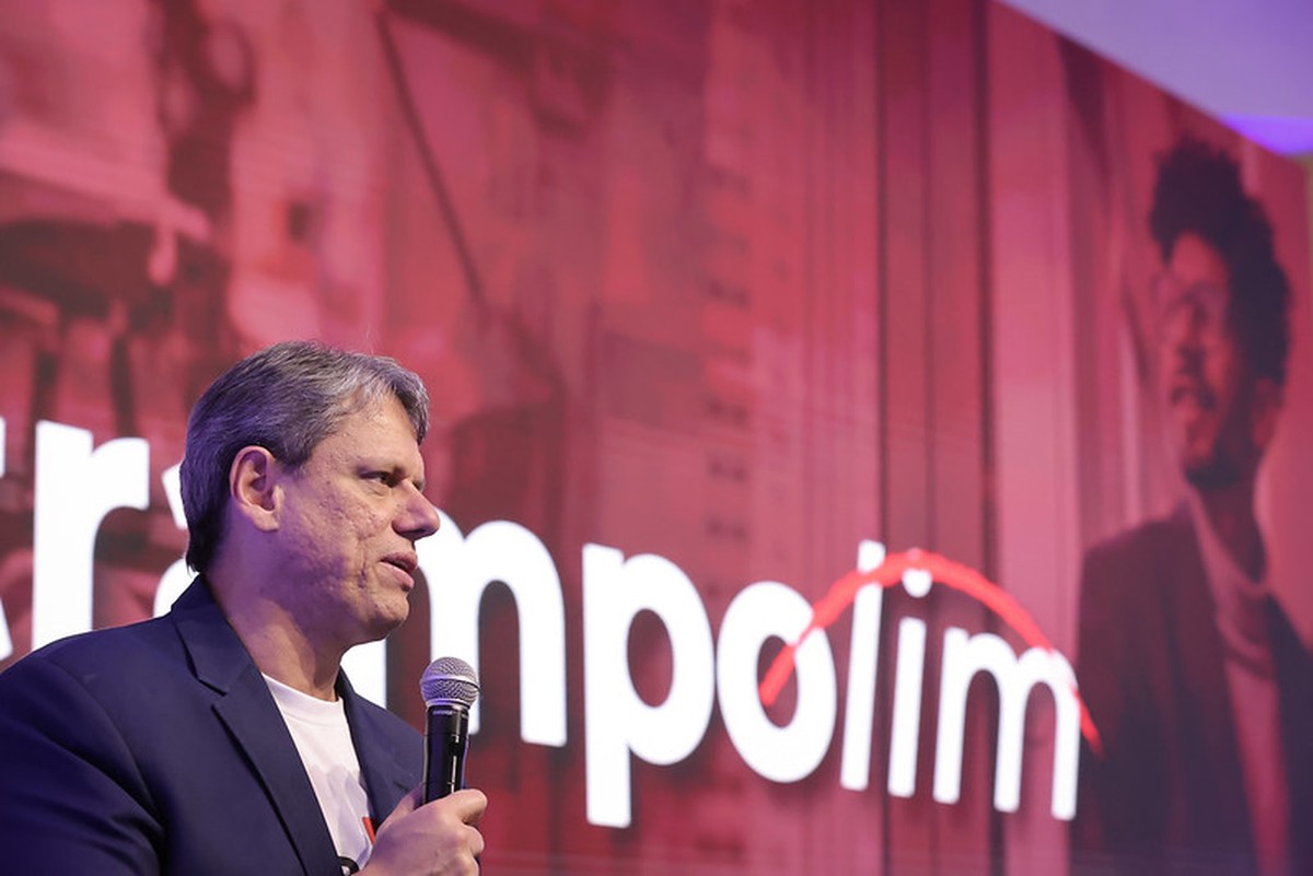 Tarcísio solicita apoio para projeto de revitalização urbana