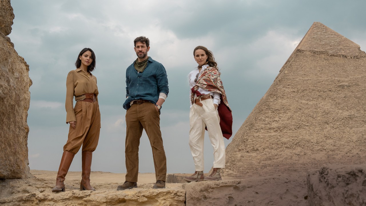 Bilionário busca fonte da juventude em aventura com Jon Krasinski e Natalie Portman