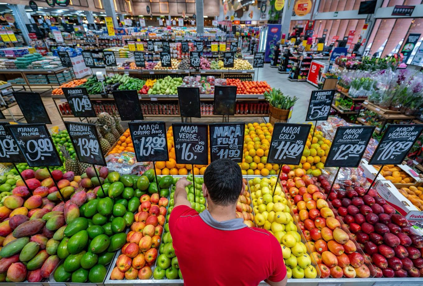 Supermercados de SC geram R$ 40,5 bilhões e impulsionam economia local