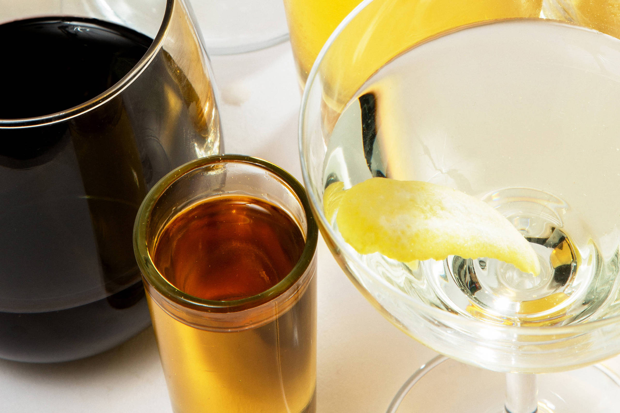Especialistas dão dicas de como consumir álcool de forma menos nociva. (Foto: Eric Helgas/NYT)