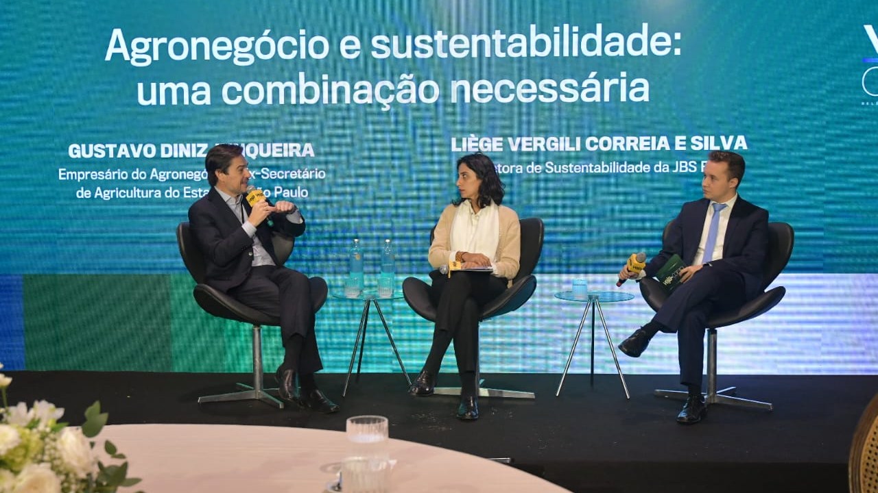 Agro brasileiro se destaca em produção, eficiência e preservação, afirmam executivos