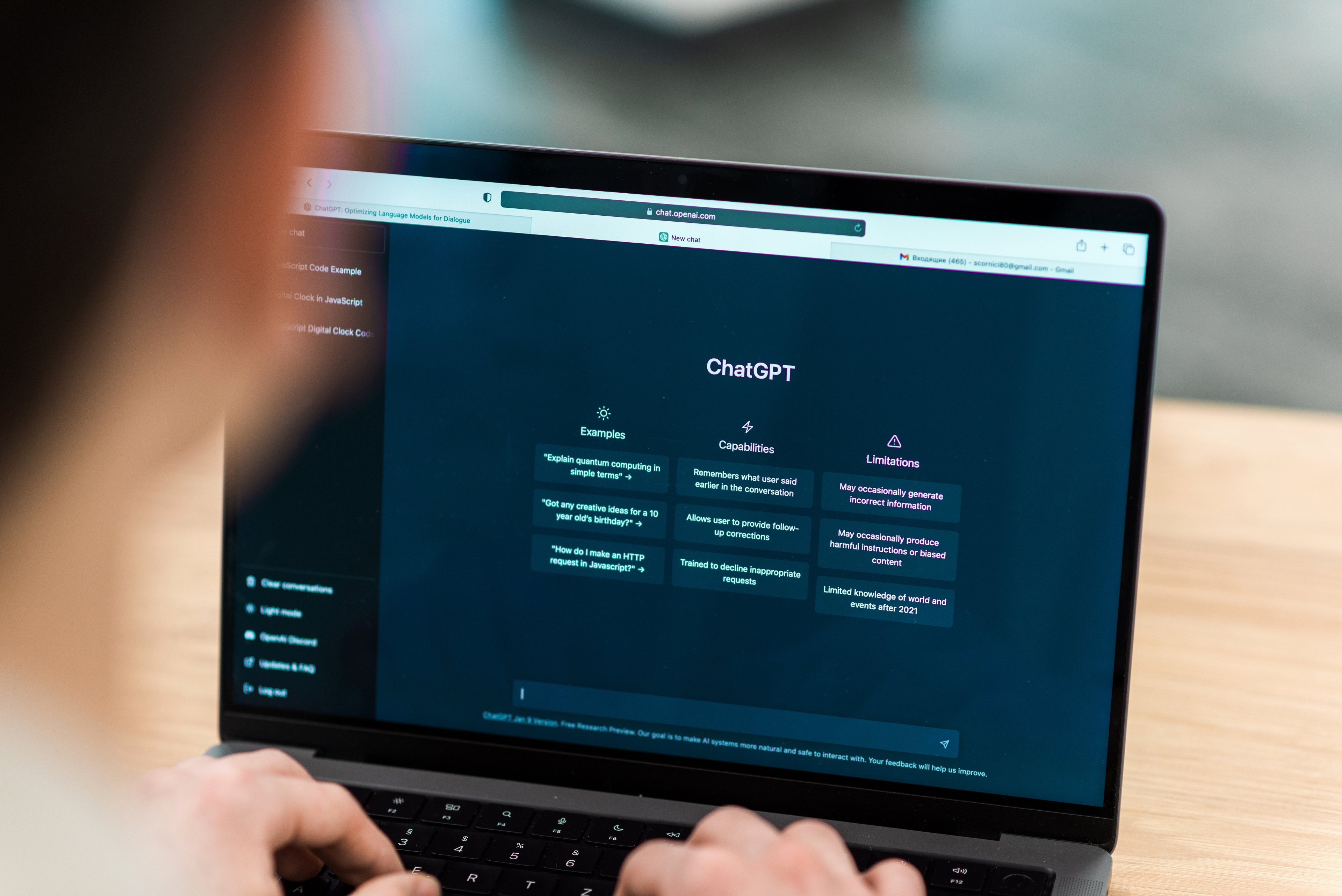 OpenAI desativa recurso que expunha conversas do ChatGPT no Google