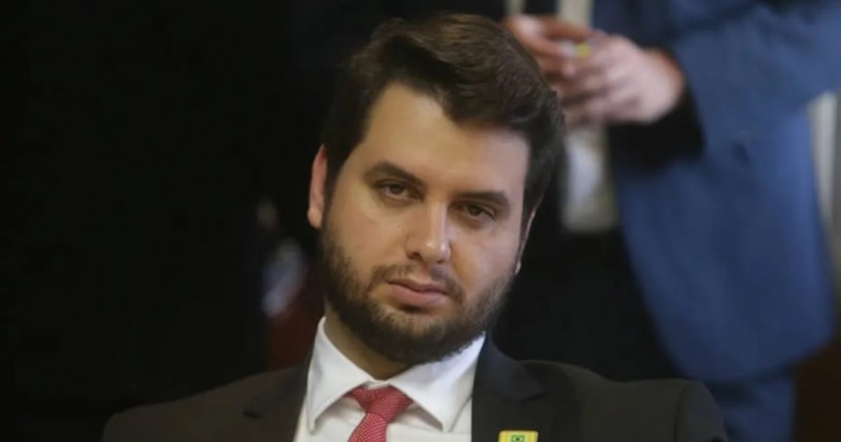 Audiência de testemunhas de Filipe Martins é esvaziada por desistências e decisões judiciais