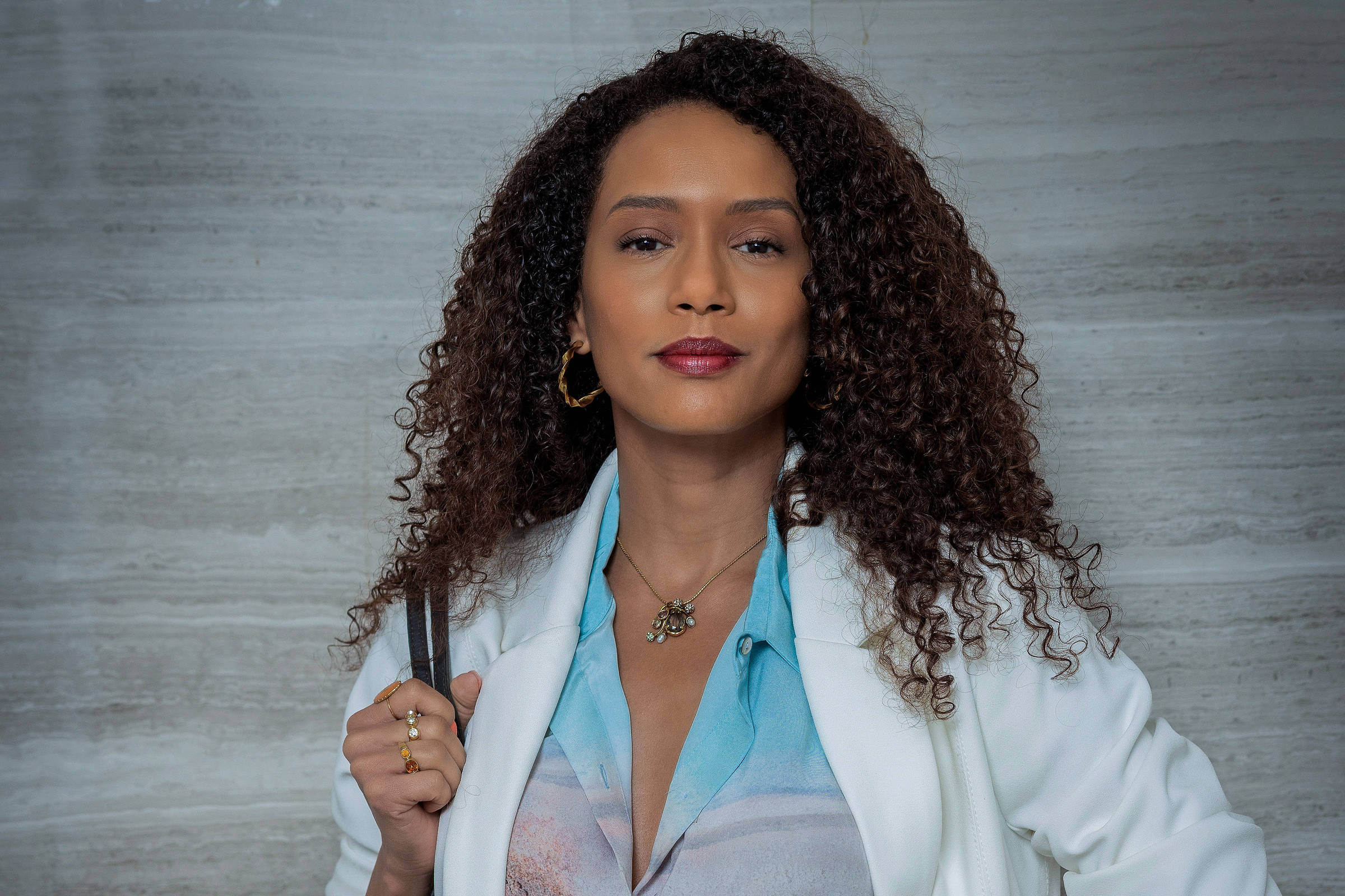 'Vale Tudo' atinge recorde de audiência com nova fase de Raquel na trama