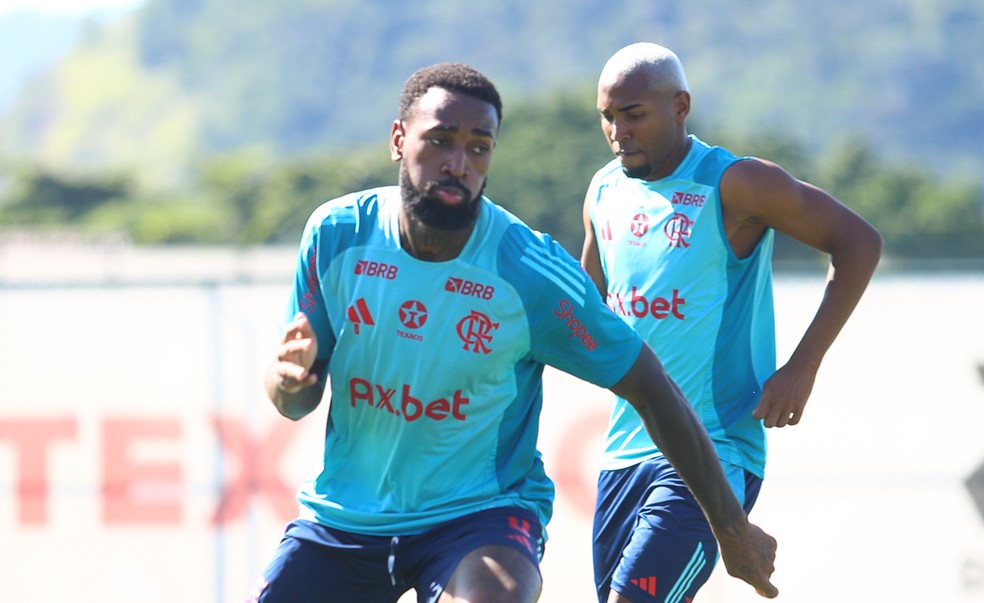 Gerson e Lorran em treino do Flamengo (Foto: Gilvan de Souza/CRF)