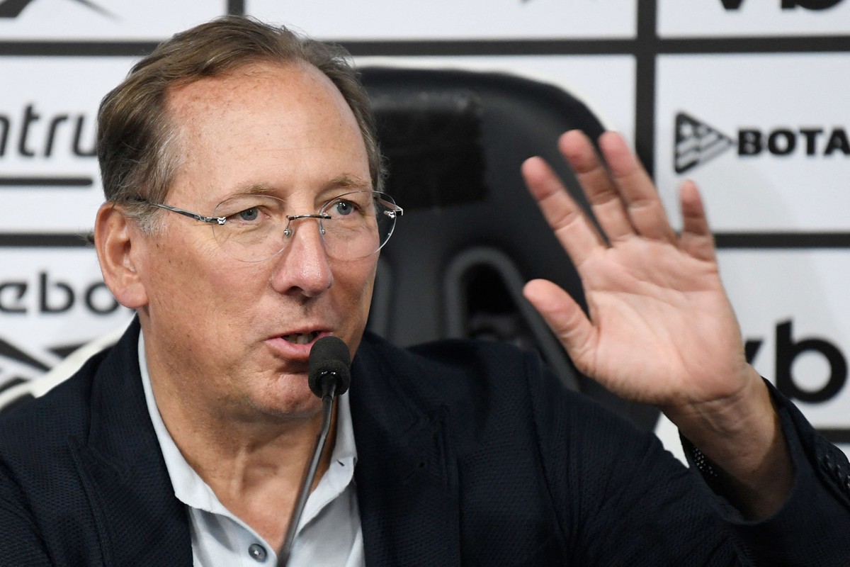 Botafogo registra prejuízo de R$ 300 milhões apesar de faturamento recorde no ano