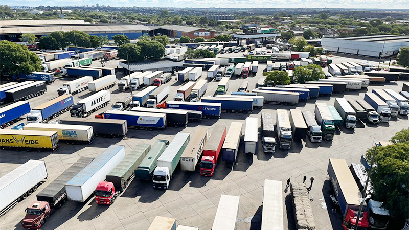 Greve de auditores da Receita Federal gera crise no setor logístico brasileiro