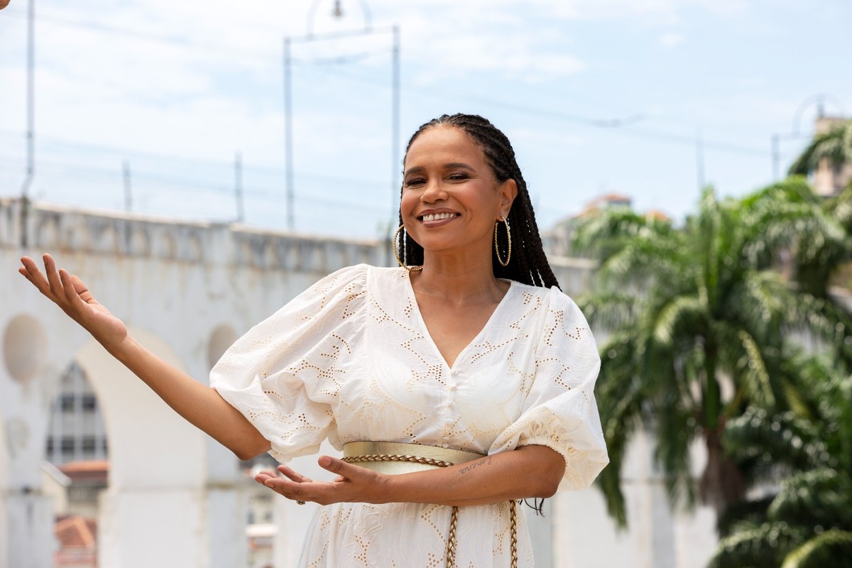 Teresa Cristina apresenta show inédito com músicas de Zeca Pagodinho na Marina da Glória