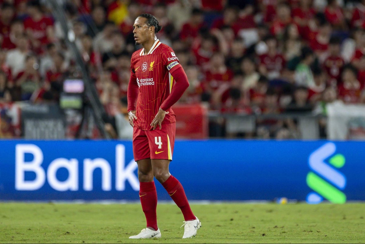AC Milan vence Liverpool em amistoso e destaca atuações de Wirtz e Ngumoha