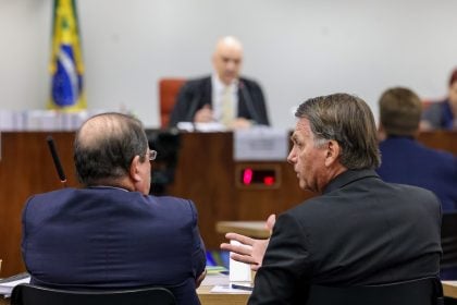 Moraes considera inconstitucional anistia a Bolsonaro em decisão polêmica