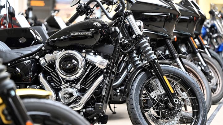 Ações em destaque ao meio-dia: Harley-Davidson, Wingstop e Sarepta Therapeutics