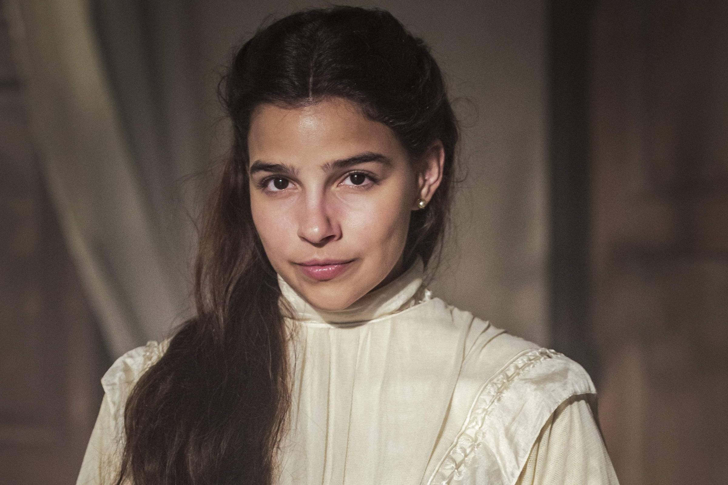 Gabriela Medvedovski em "Nos Tempos do Imperador": atriz assina contrato e fará nova novela de Aguinaldo Silva na Globo. (Foto: Paulo Belote/TVGlobo)
