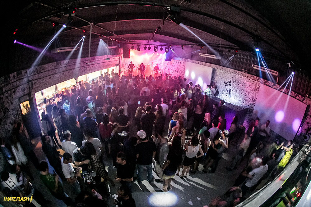 ALIVE! + AFTER MARIA BONITA EXTRA