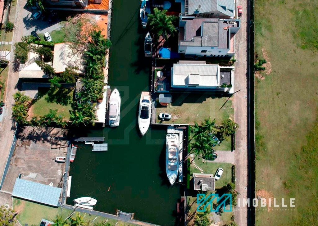 Marina Camboriú - Marina Camboriu - pier e embarcacoes