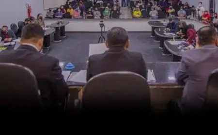 Presidente da Câmara de Vereadores de Ji-Paraná, declarou por encerrado a 1ª Sessão Ordinária do Ano de 2024