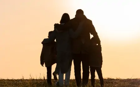 Escola nos EUA é Processada por Tratar Menina como Menino sem Consentimento dos Pais