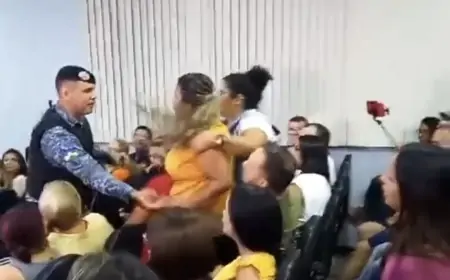 BADERNA | Portariados tumultuam sessão, agridem manifestantes da oposição e são retirados pela PM.