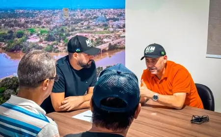 Deputado Nim Barroso recebe pedido de apoio para associação