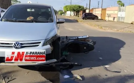Condutor invade preferencial, colide em motociclista grávida de 9 meses que é socorrida as pressas à maternidade