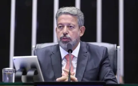 Após decisão do STF, Lira cria comissão para debater criminalização da maconha