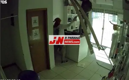 Furto audacioso em loja de celulares em Ji-Paraná