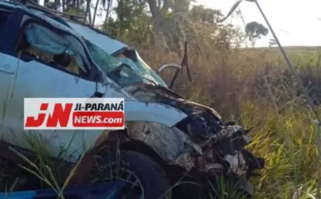 Caminhonete da Prefeitura de Ji-Paraná se envolve em grave acidente na BR-364 entre Jaru e Ouro Preto