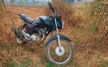 Motocicleta furtada é recuperada pela Polícia Militar na linha Itapirema