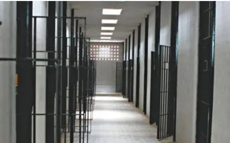 STF forma maioria para proibir revista íntima em presídios