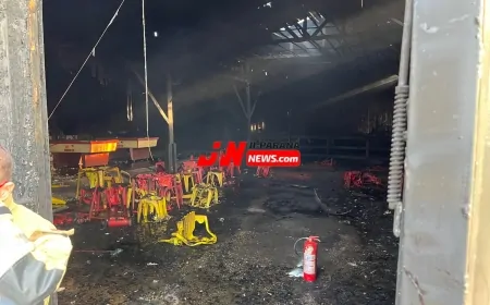 Incêndio em Casa de Show Mobiliza Corpo de Bombeiros e Causa Danos Materiais