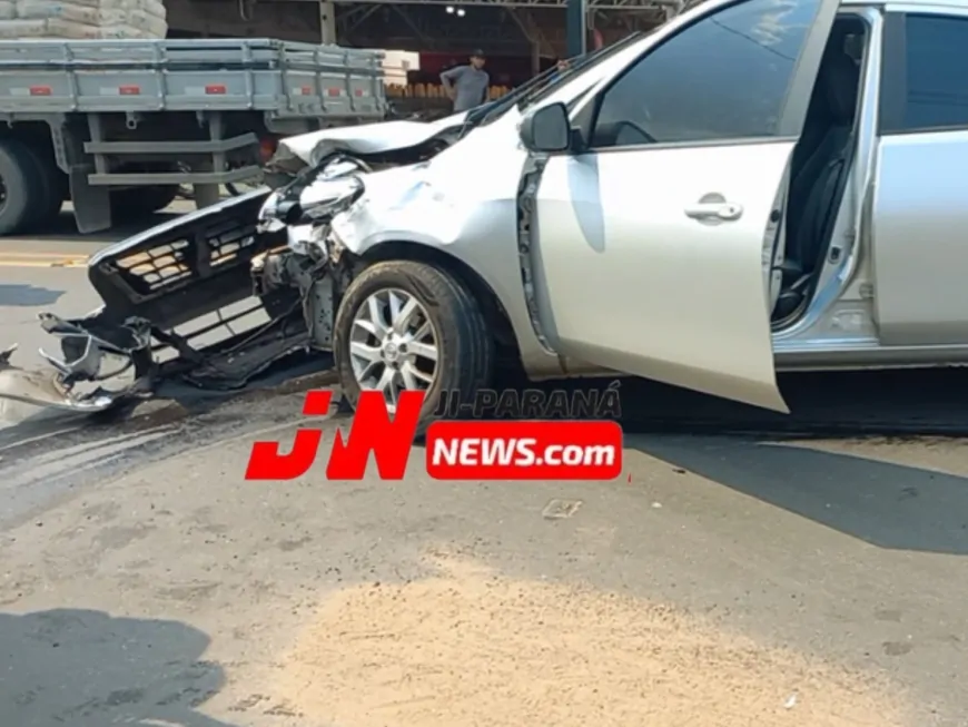 Motociclista Ferido em Acidente Após Carro Avançar Preferencial em Ji-Paraná