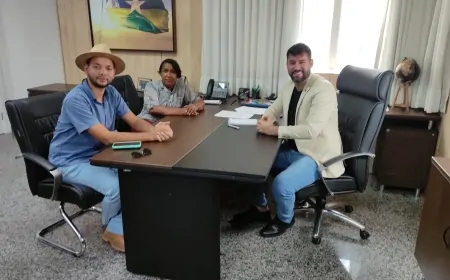 Deputado Nim Barroso recebe demandas de vereadores