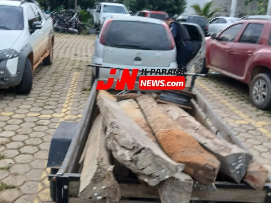 Polícia apreende arma durante flagrante de furto de palanques de cerca em terreno municipal