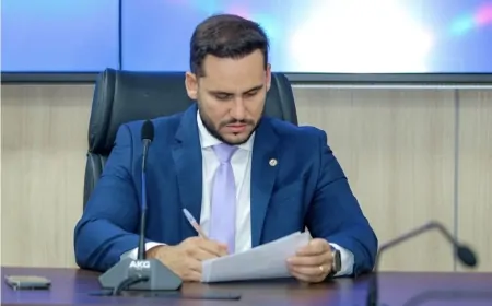 Prefeito Affonso Cândido pede parecer da PGM sobre possibilidade de extinção da AGERJI