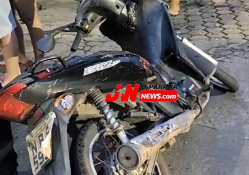 Acidente em cruzamento movimentado de Ji-Paraná deixa dois motociclistas feridos