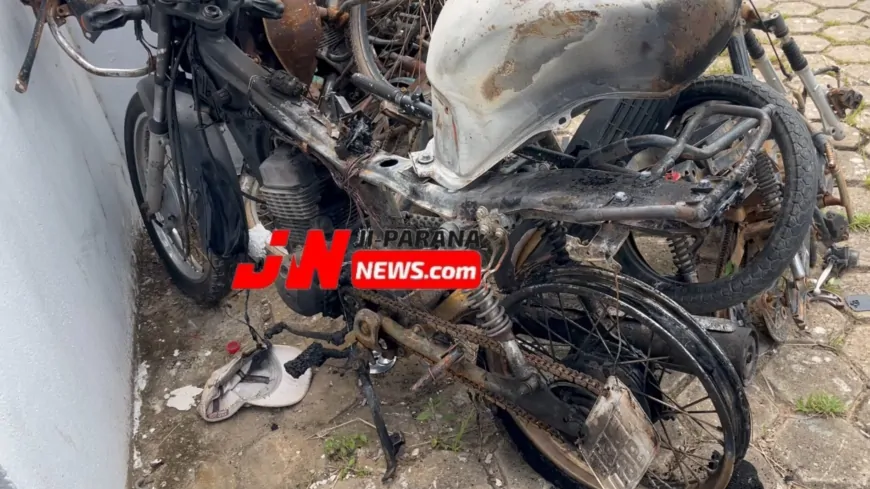 Incêndio misterioso em motocicleta intriga autoridades