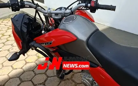 Moto furtada é encontrada em meio à vegetação no Residencial Rondon